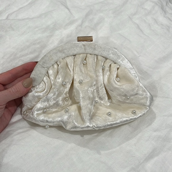 Velvet Pearl Clutch - Picture 2 of 5